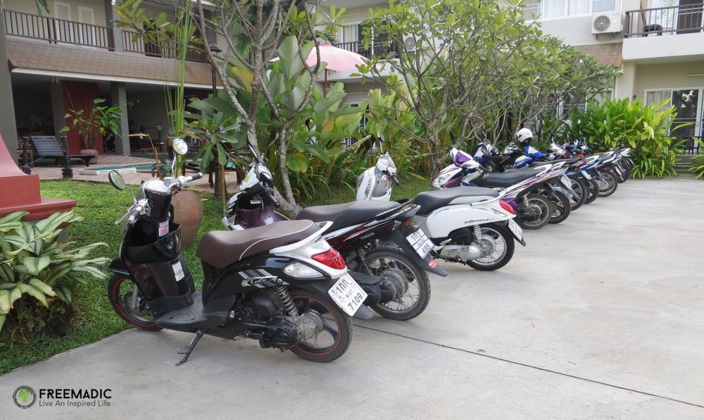 freemadic_chiang_mai_scooter_culture
